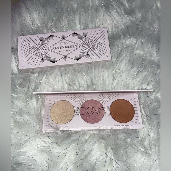 Zoeva  screen queen highlighter palette New. - Picture 1 of 2